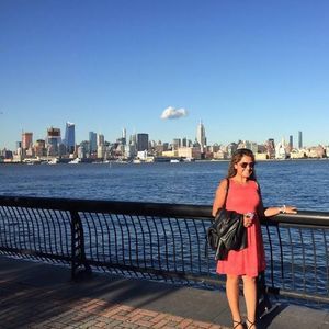 Meet your Posher, Aysel